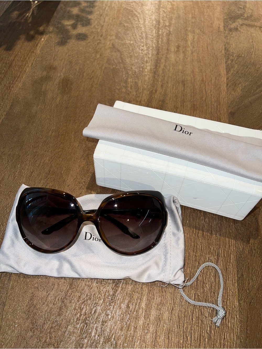 Dior Oversized Tortoiseshell Brown Gradient Sunglasses - Picture 6 of 6